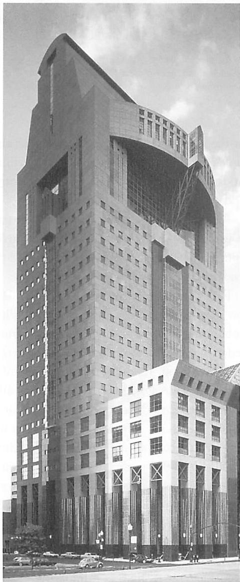 Another one-sided result of the mechanistic way of understanding order: Michael Graves's Humana Building, Kentucky. A natty reference to history, coupled with exaggerated symmetries, dominates the order.