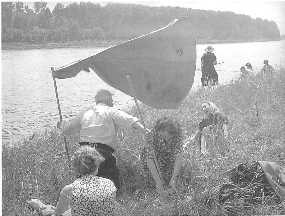 Picnic by the River, Henri Cartier-Bresson