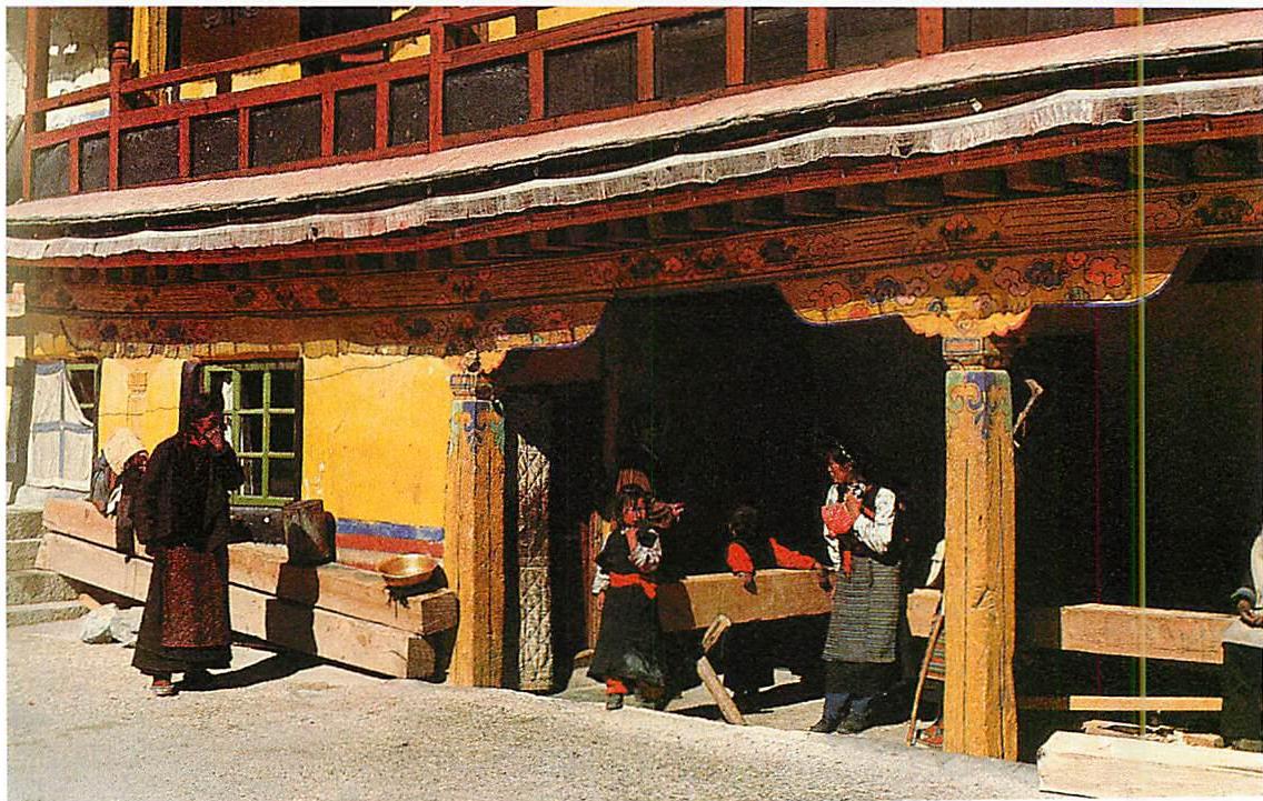 Part of the Potala, Tibet, where the strong centeredness of the centers is formed, informally, but very powerfully, in three dimensions