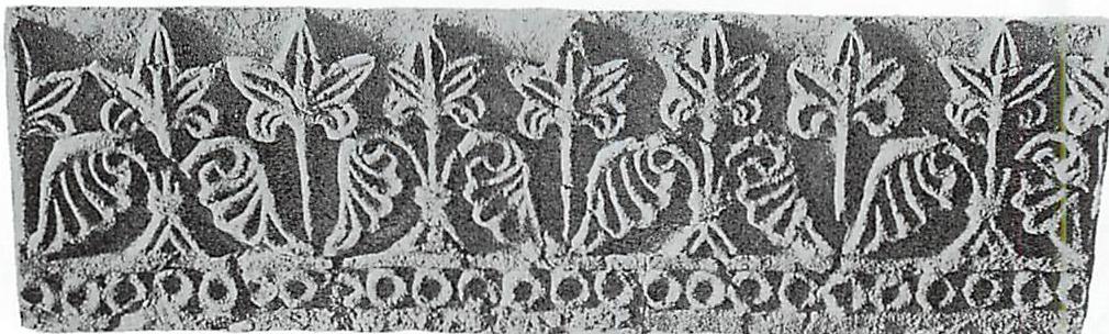 Mughal frieze with beautiful positive space in the leaves and between the leaves