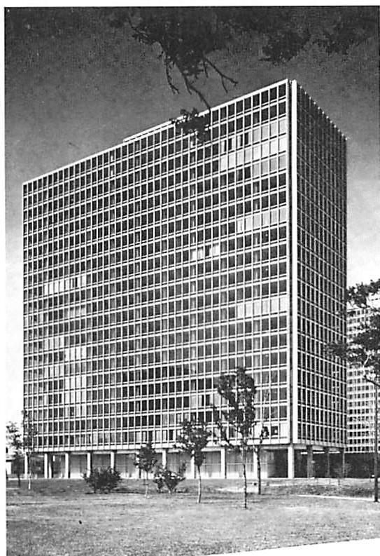 Detroit apartments by Mies van der Rohe