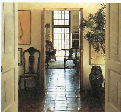 Another room given its tranquility by the end of a sequence