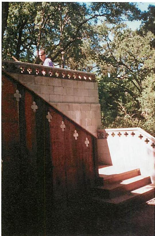 Living structure: an exterior stair between terraces on one of our modest houses. You can see, and sense, that this stair and its balustrade evolved and unfolded. It does not have the geometry of a pre-ordained design, rather something which was adapted and grew according to circumstance and need while it was built. The George House, Pleasant Hill, California, 1998
