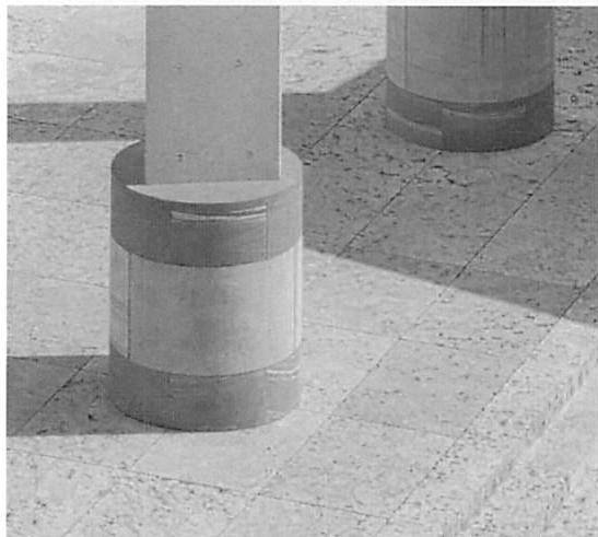 Incongruity of the triangular column on a round base