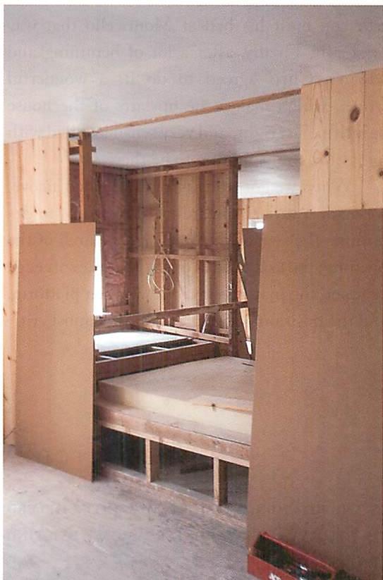 *Setting the position of the bed-alcove opening in the room*