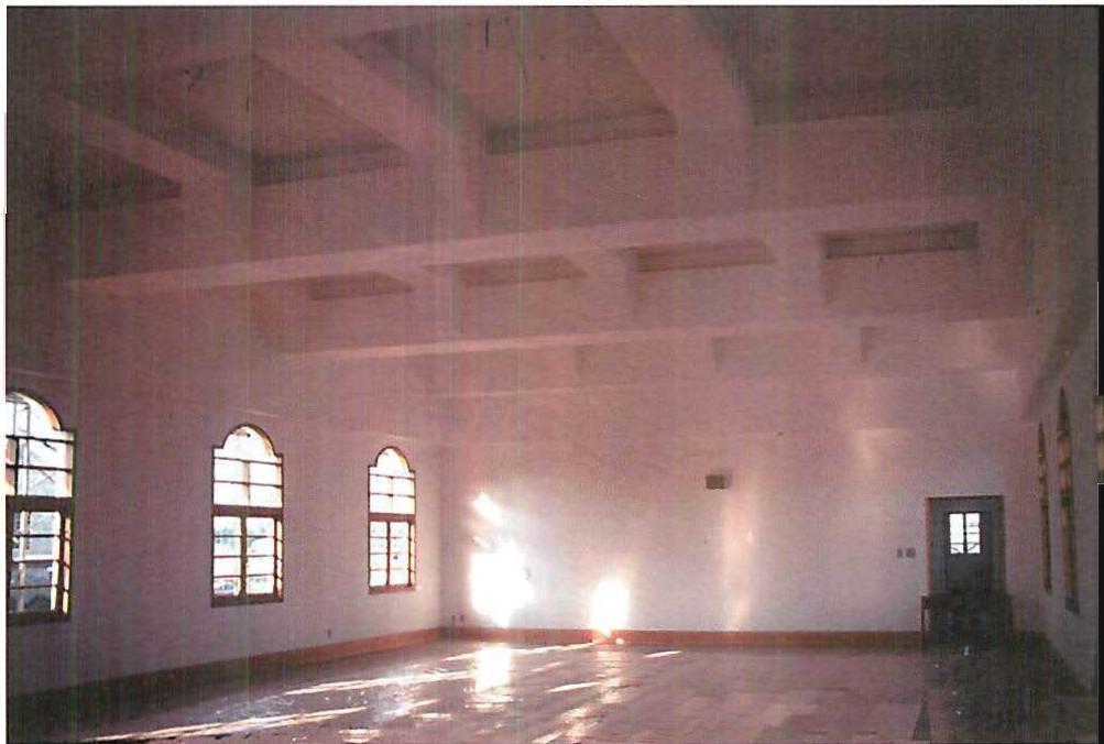 Windows in one of the largest classrooms. College building #1 on the Eishin campus. Christopher Alexander and Hajo Neis, 1987.