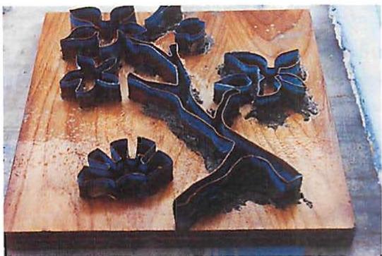 The flower mold, during use