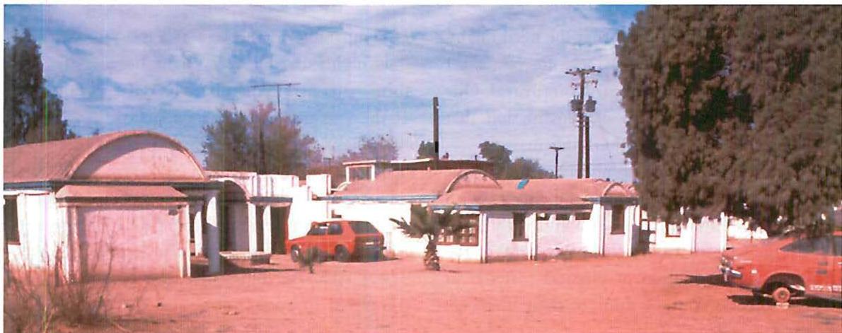 Variety of houses as a natural part of the community of houses built using this technique of unfolding. Without introducing any additional construction cost, each house turns out unique and different according to its situation.