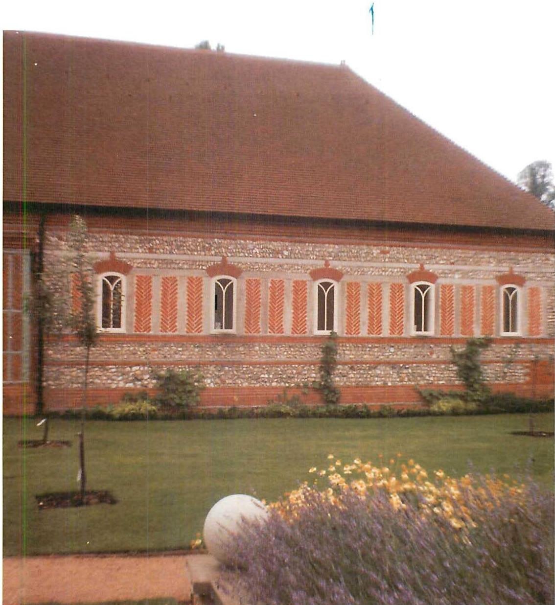 The West Dean Visitor's Centre, West Sussex, Christopher Alexander and John Hewitt, 1996